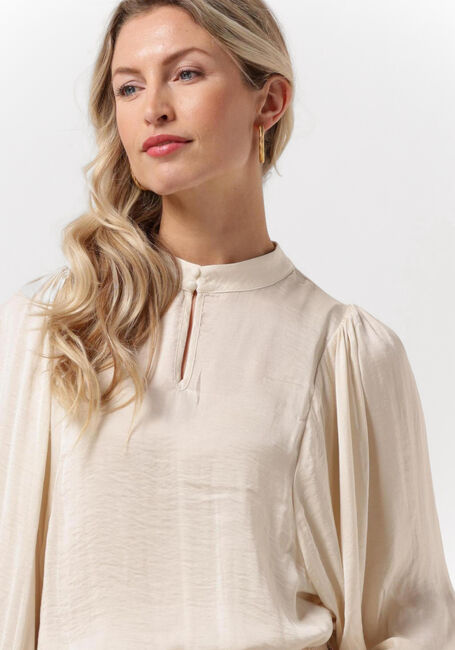 Witte SUMMUM Blouses TOP DRAPEY SATIN - large