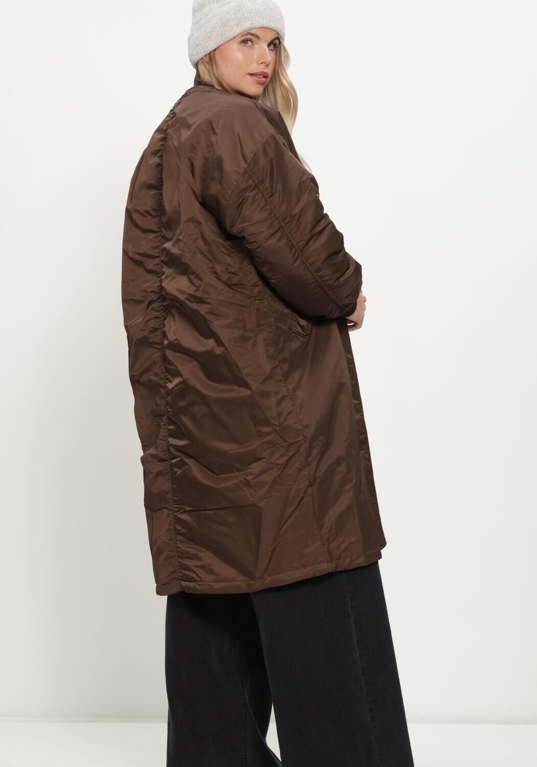 MY ESSENTIAL WARDROBE Dames Jassen Helgamw Reversable Long Jacket Bruin