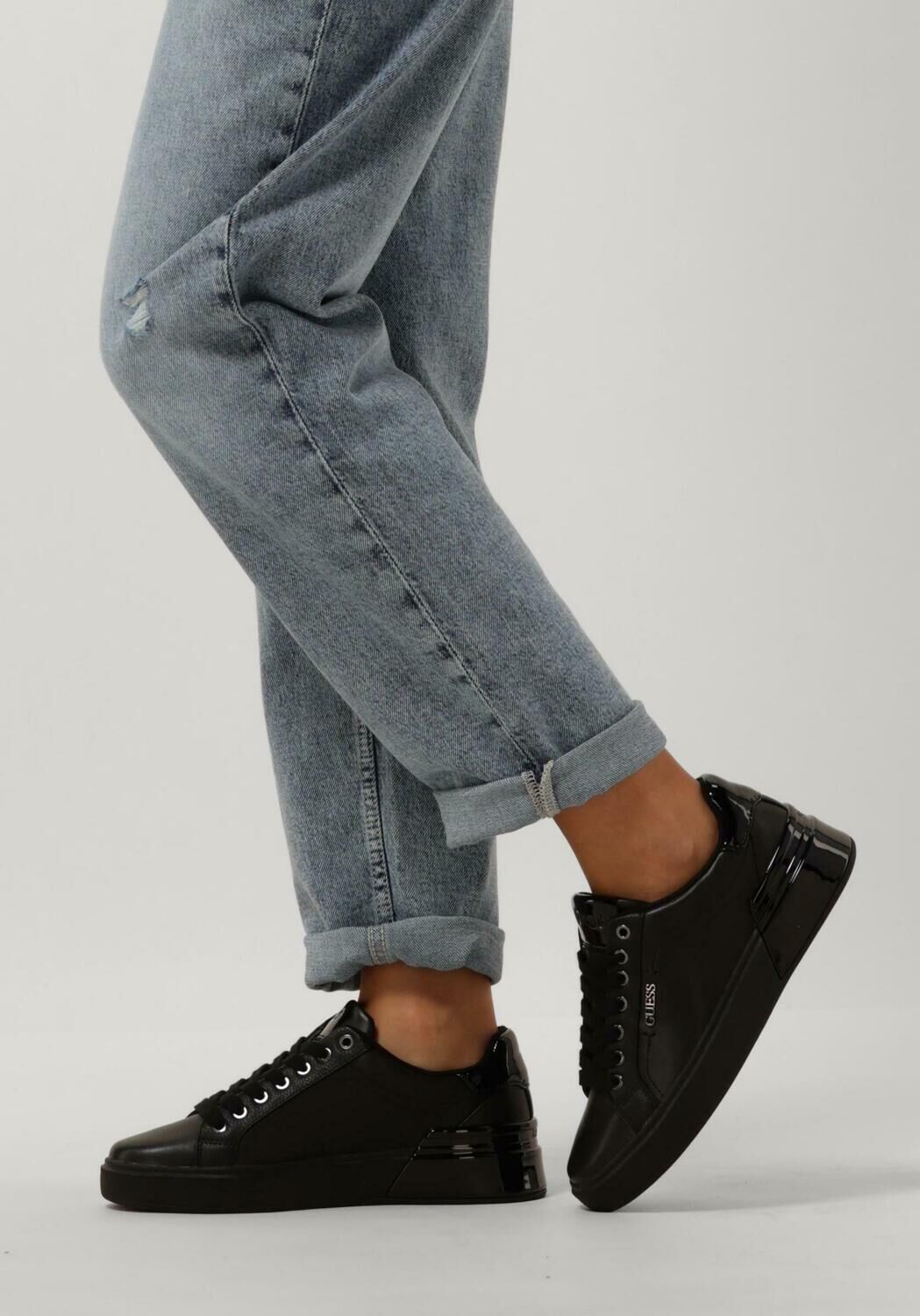Guess deals zwarte sneakers