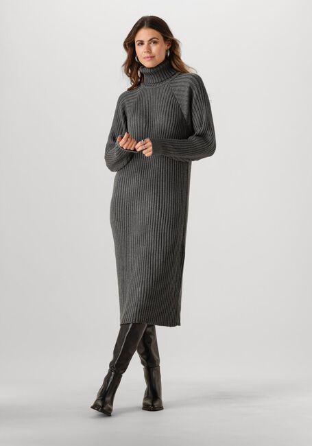 Grijze Y.A.S. Midi jurk YASMAVI KNIT MIDI ROLLNECK DRESS - large