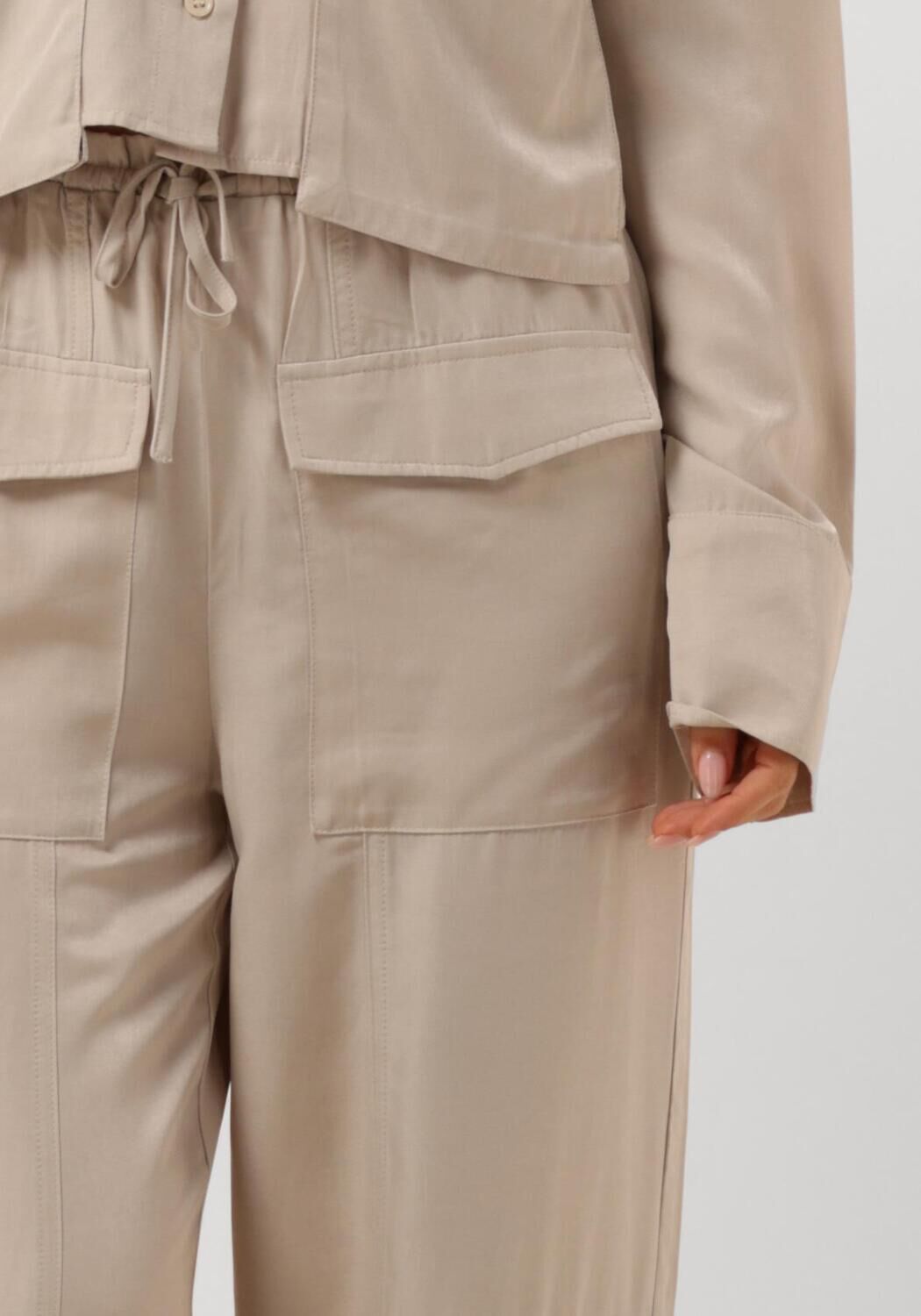 REFINED DEPARTMENT Dames Broeken Vikki Beige