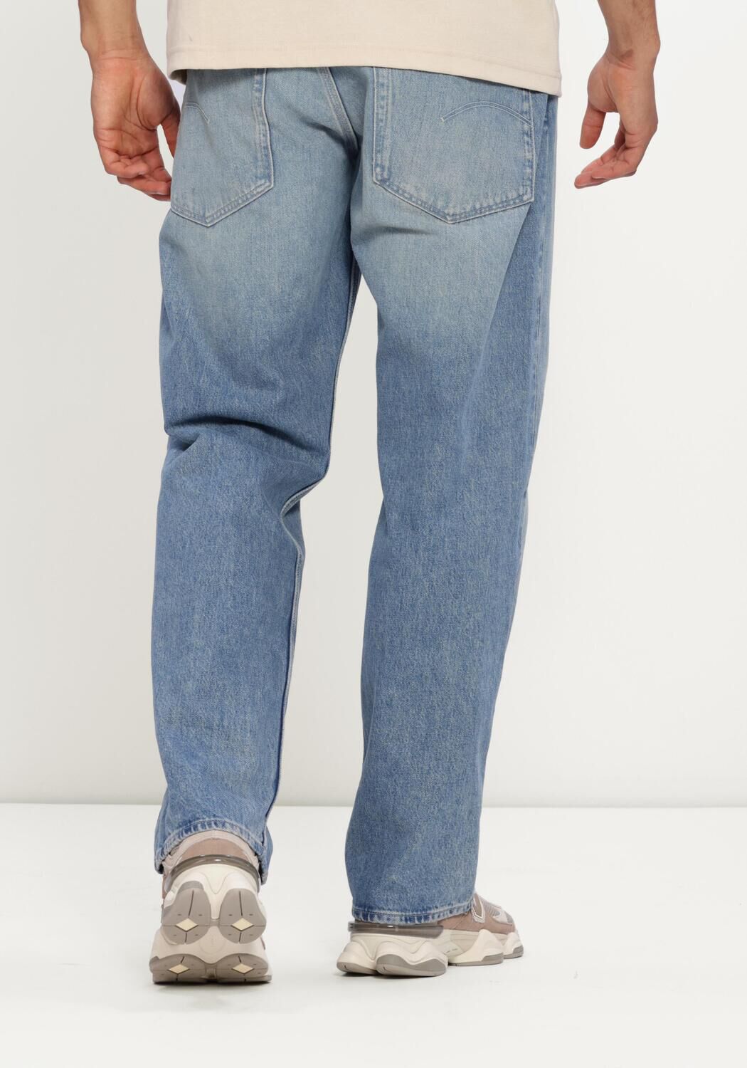 Lichtblauwe G-STAR RAW Straight leg jeans DEEGGIE RELAXED STRAIGHT - large