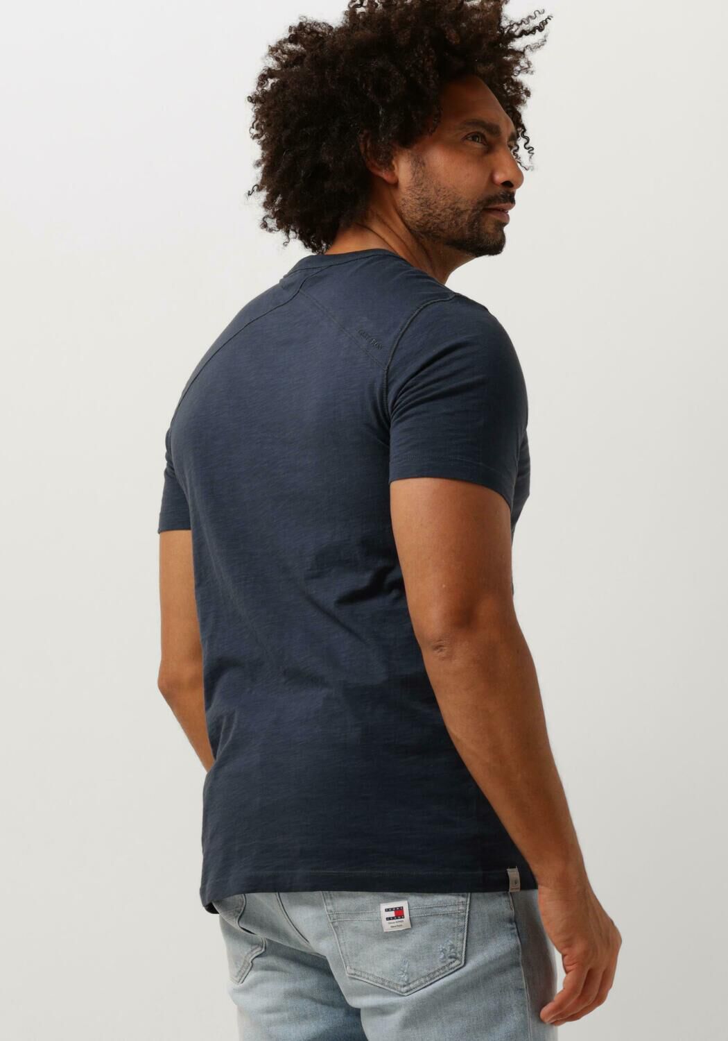 CAST IRON Heren Polo's & T-shirts Short Sleeve R-neck Organic Cotton Slub Essential Donkerblauw