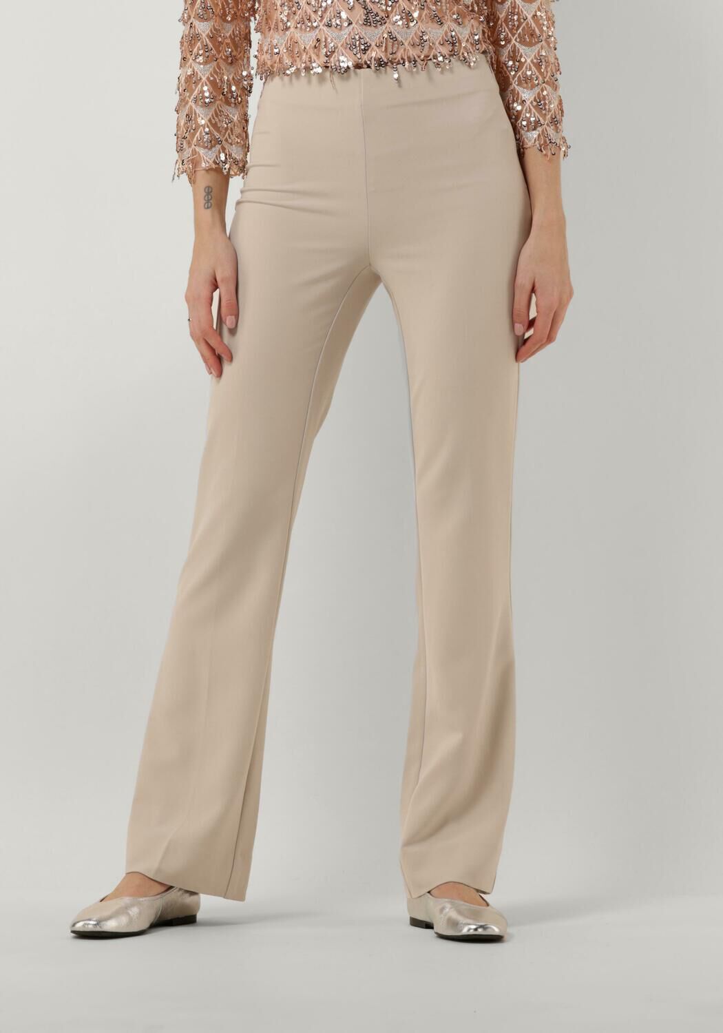 Bruuns Bazaar Eenvoudige Flare Broek Zilveren Wolk Beige Dames
