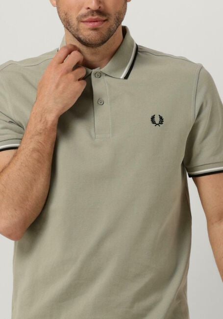 Groene FRED PERRY Polo TWIN TIPPED FRED PERRY SHIRT - large