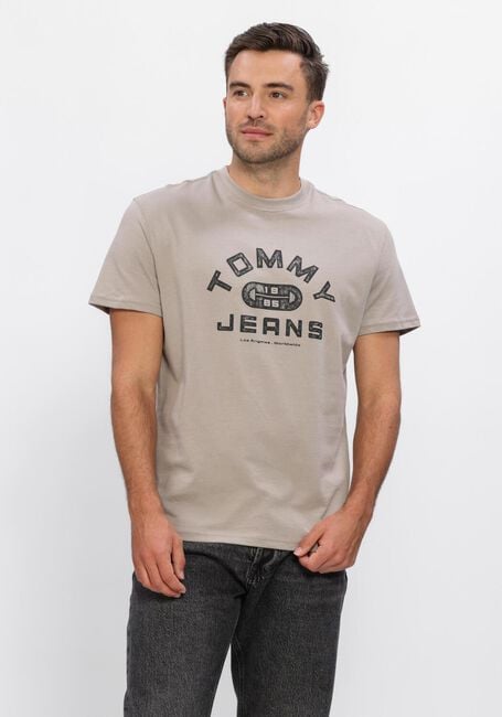 Zand TOMMY JEANS T-shirt TJM REG TJ GYM SS TEE EXT - large