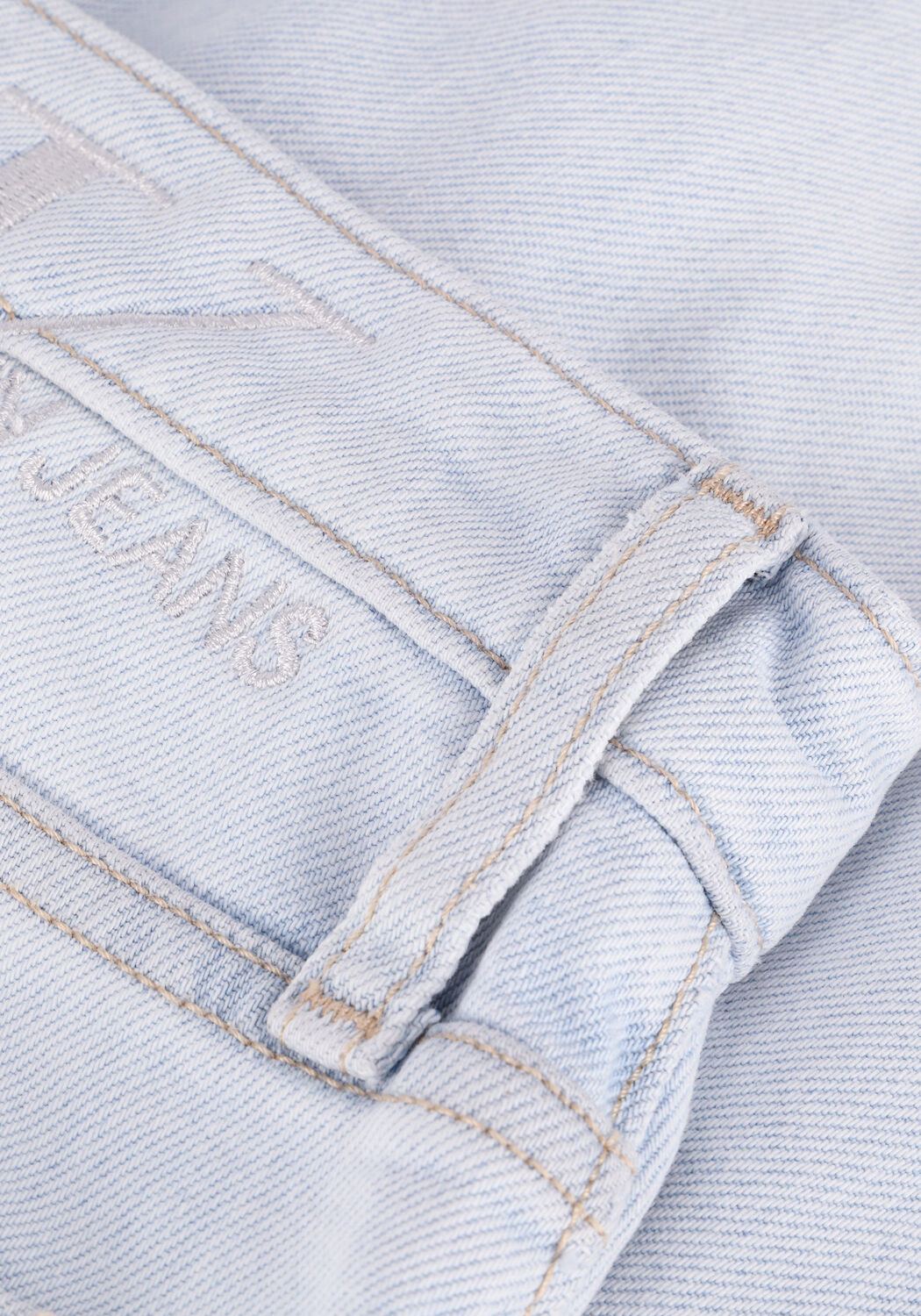 Lichtblauwe CALVIN KLEIN Mom jeans MOM JEAN - large