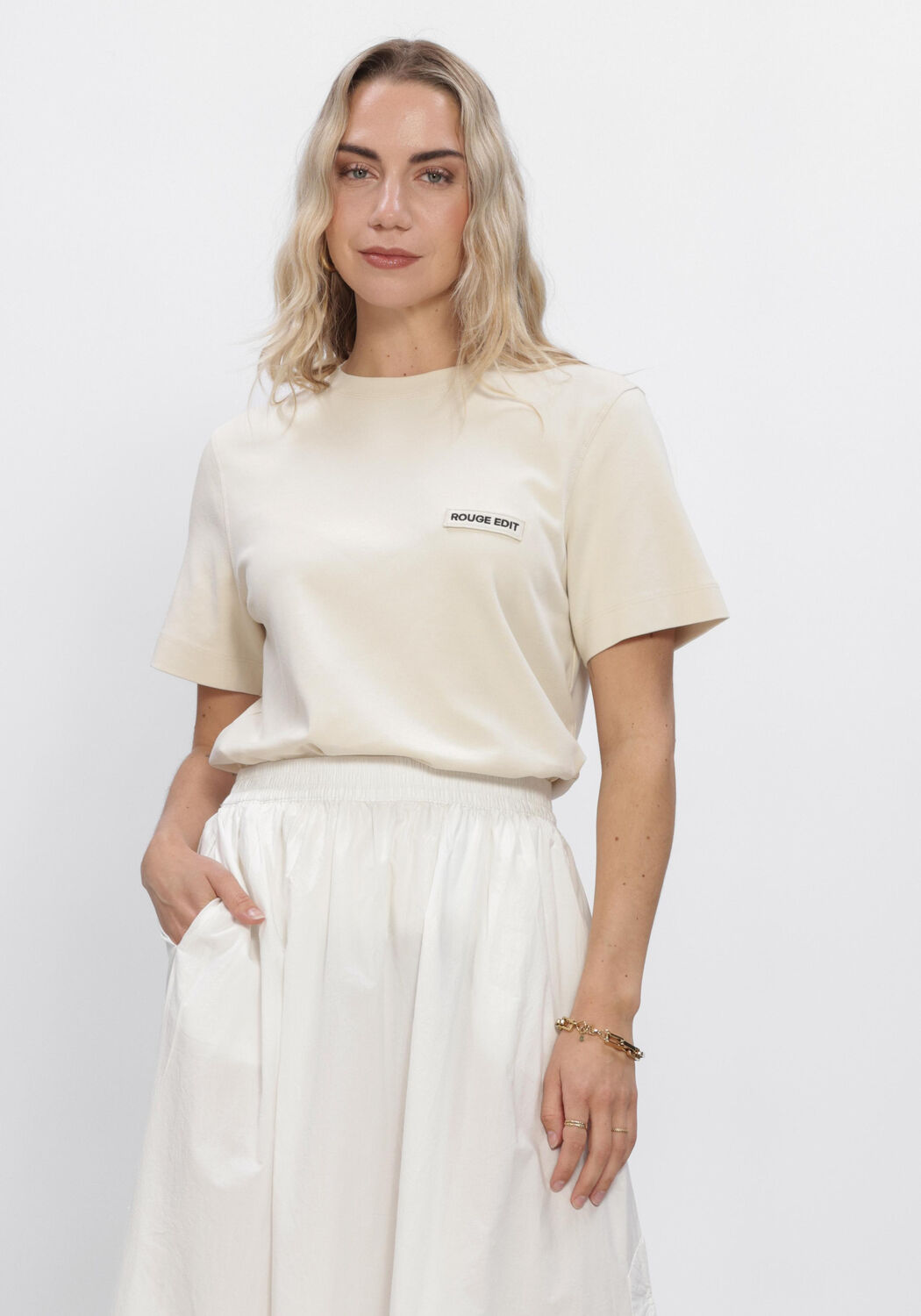 Gele ROUGE EDIT Tops & T-shirts ROUSARAS S/S O-NECK TEE/PF - large