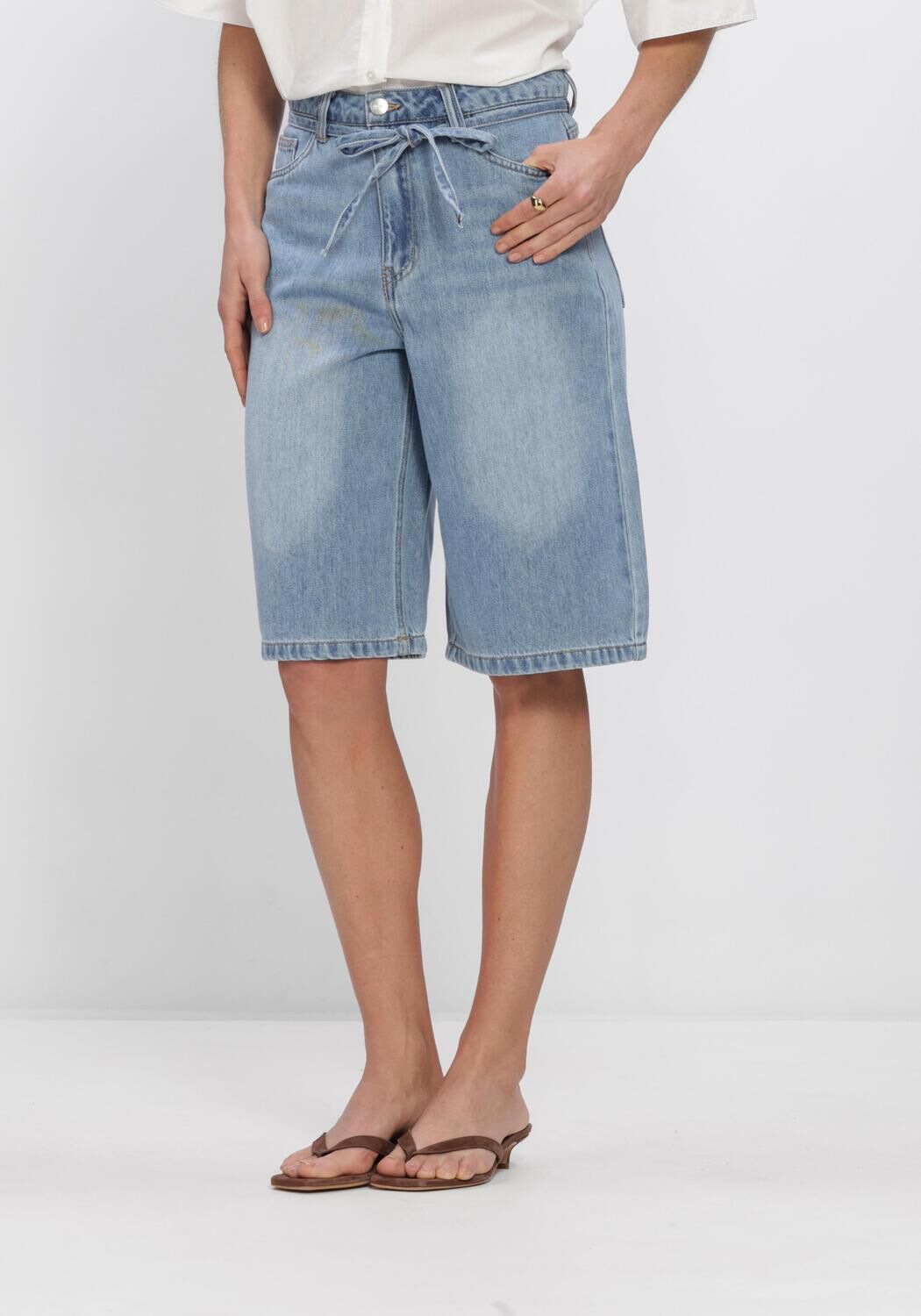 Blauwe OBJECT Shorts OBJROSIE MW LO DENIM LONG - large