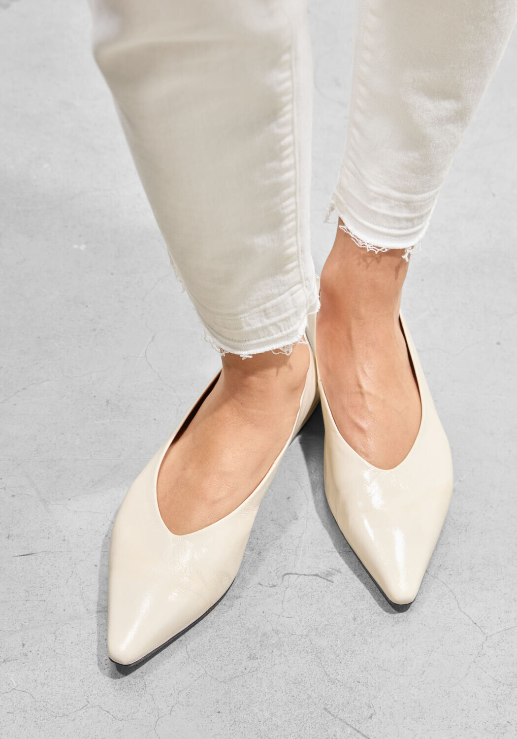 Beige &Aacute;NGEL ALARC&Oacute;N Ballerina's 24502 - large