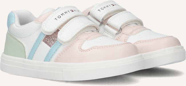 Witte TOMMY HILFIGER Lage sneakers 32690 Witte TOMMY HILFIGER Lage sneakers 32690 - large