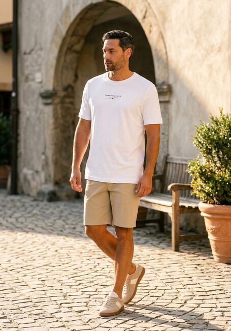Zand TOMMY HILFIGER Korte broek HALF EWB HARLEM SHORT CHINO - large