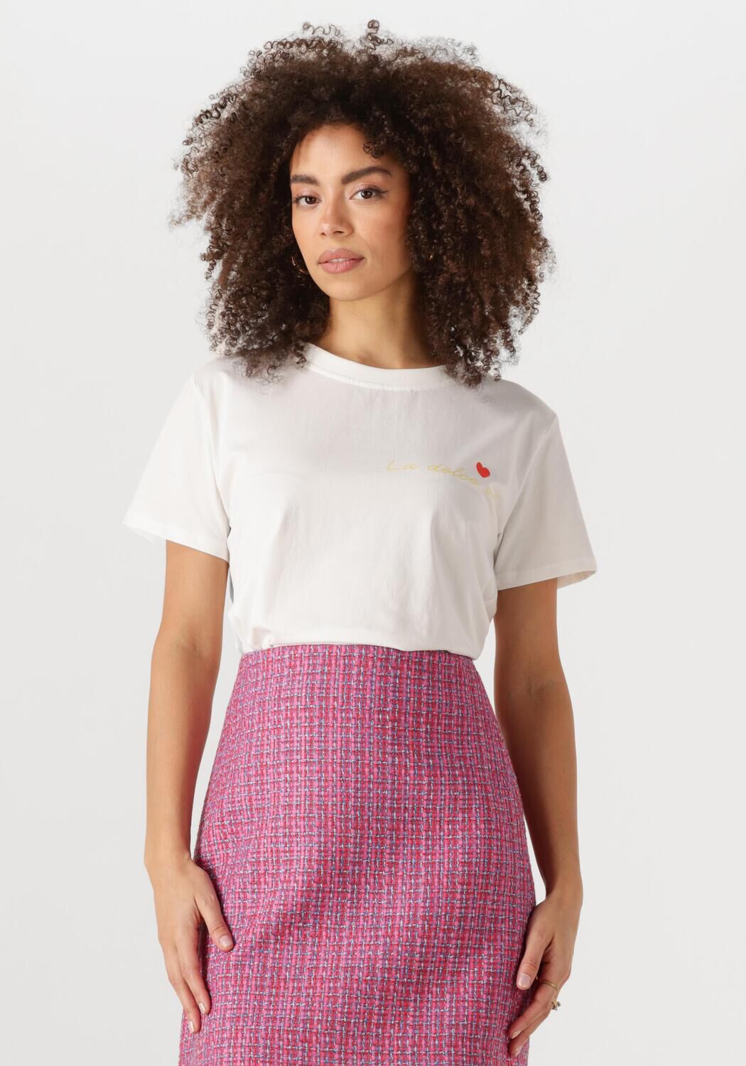YDENCE Dames Tops & T-shirts T-shirt La Dolce Vita Wit