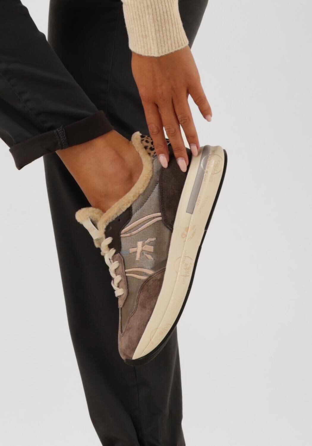 Bruine PREMIATA Lage sneakers CASSIE - large