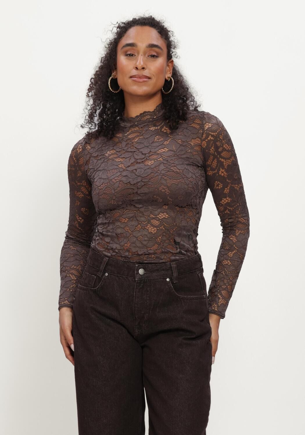 Y.A.S. YAS Dames Tops & T-shirts Yaslacey Ls Lace Top Bruin