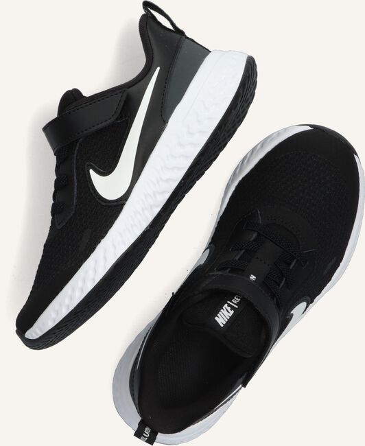 Zwarte NIKE Lage sneakers REVOLUTION 5 (PS) Zwarte NIKE Lage sneakers REVOLUTION 5 (PS) - large