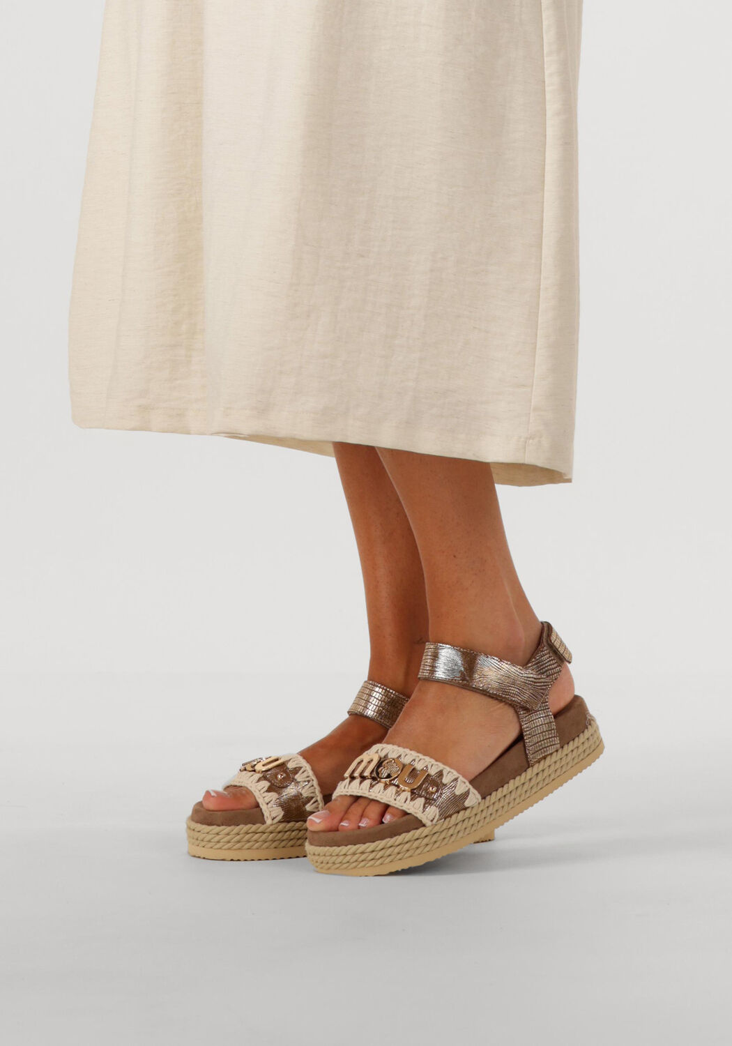 Bronskleurig MOU Platte sandalen ROPE SANDAL BLACK WITH STRAP - large