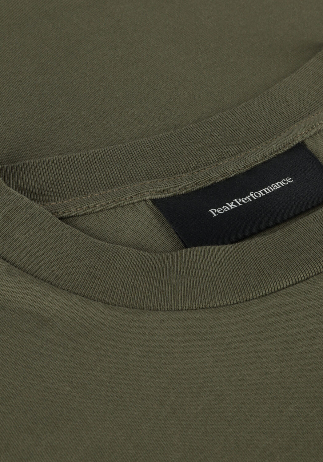 Groene PEAK PERFORMANCE T-shirt M ORIGINAL SMALL LOGO TEE - large