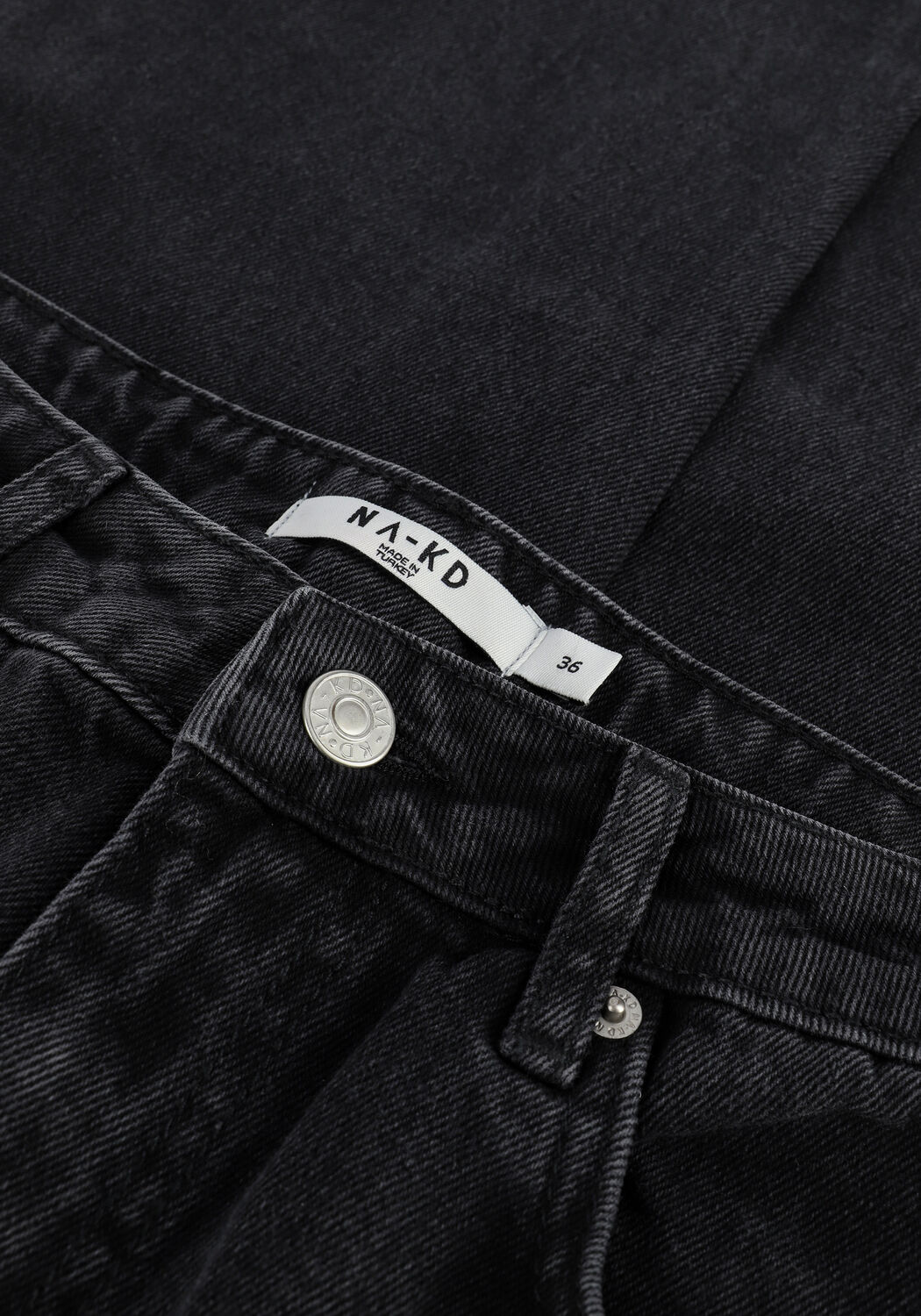 Zwarte NA-KD Straight leg jeans DESTROYED STRAIGHT DENIM - large