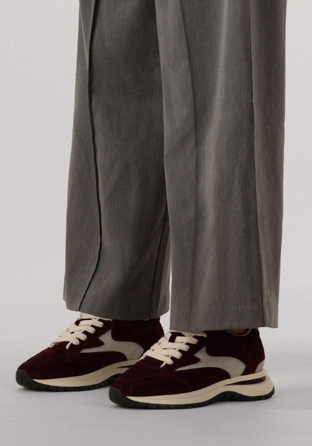 Rode VIA VAI Lage sneakers USHER RIGGS - large