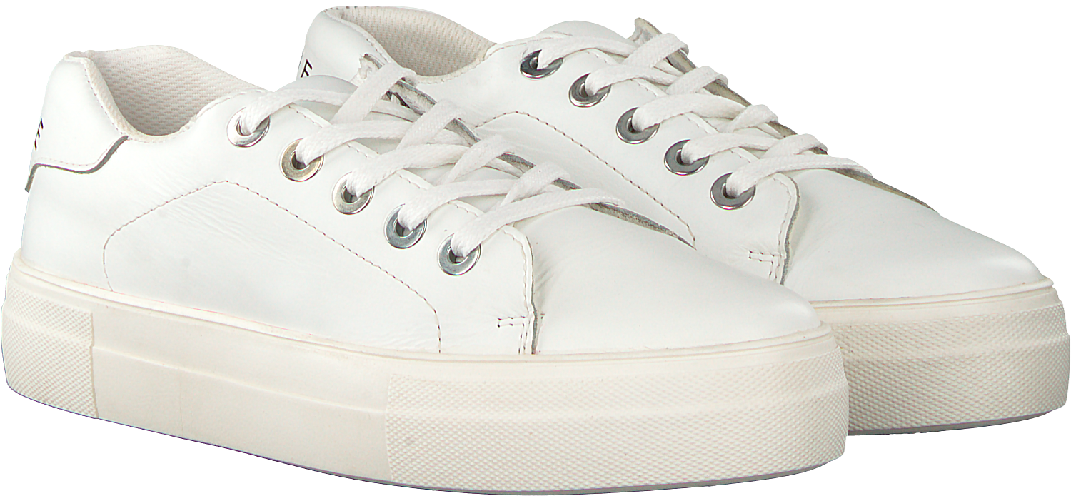 nicce white trainers