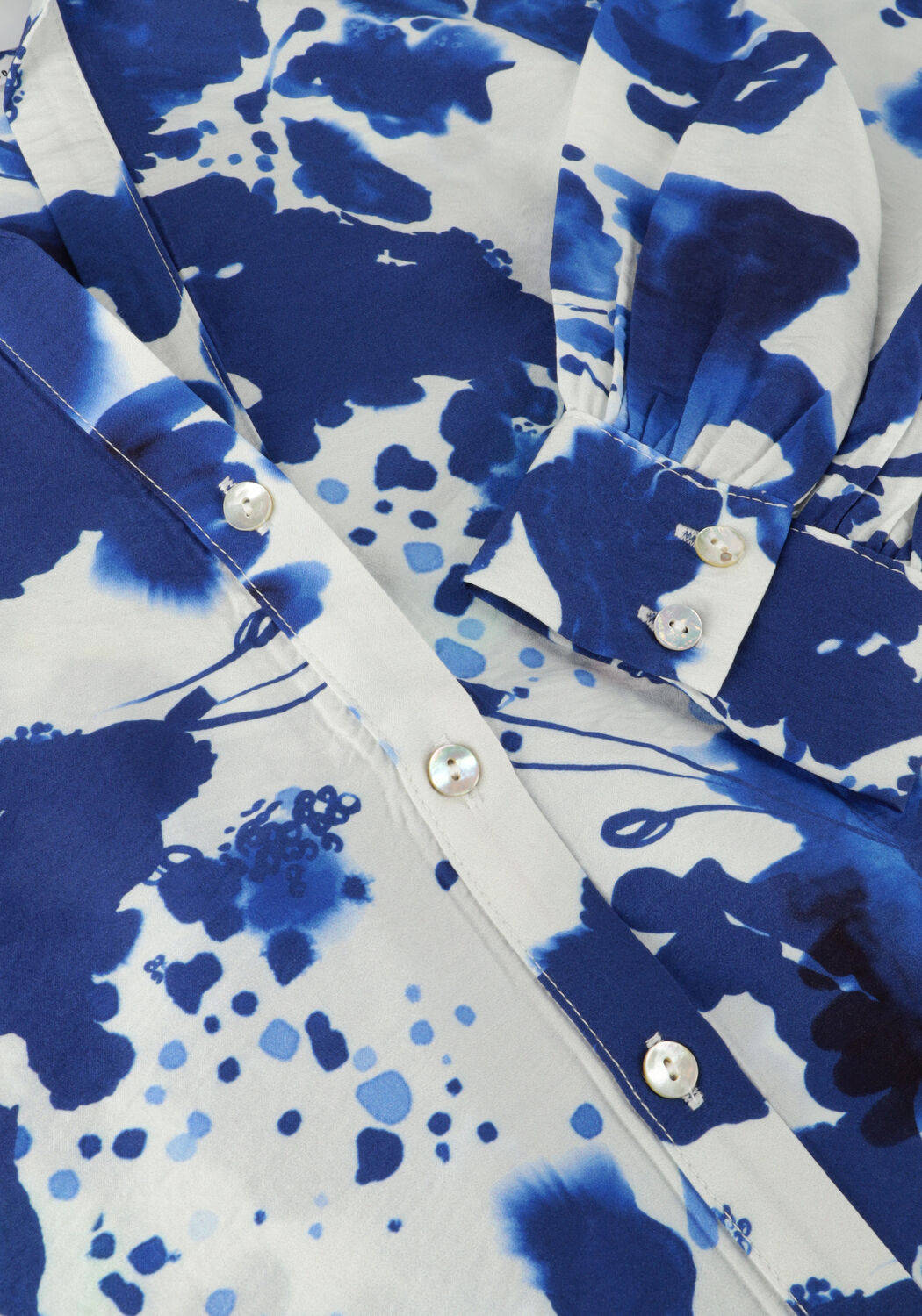 Blauwe POM AMSTERDAM Blouses VIOLET CRANE BIRDS BLUE BLOUSE - large