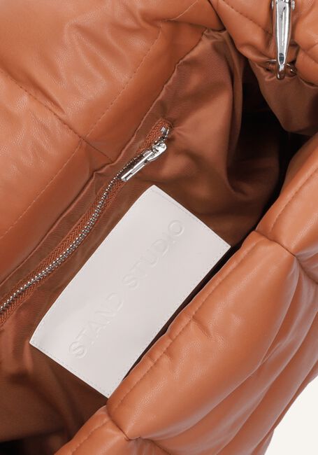 Bruine STAND STUDIO Handtas WANDA FAUX LEATHER CLUTCH BAG Bruine STAND STUDIO Handtas WANDA FAUX LEATHER CLUTCH BAG - large