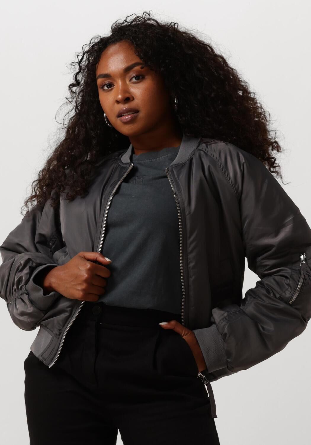MODSTRÖM Modström Dames Jassen Jeromomd Bomber Jacket Grijs