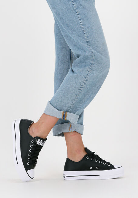 Zwarte CONVERSE Lage sneakers CHUCK TAYLOR ALL STAR LIFT OX Zwarte CONVERSE Lage sneakers CHUCK TAYLOR ALL STAR LIFT OX - large