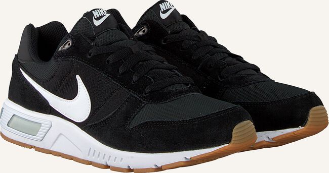 Zwarte NIKE Lage sneakers NIGHTGAZER Zwarte NIKE Lage sneakers NIGHTGAZER - large