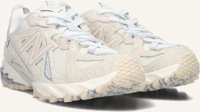 Witte NEW BALANCE Lage sneakers ML610 D Witte NEW BALANCE Lage sneakers ML610 D - large