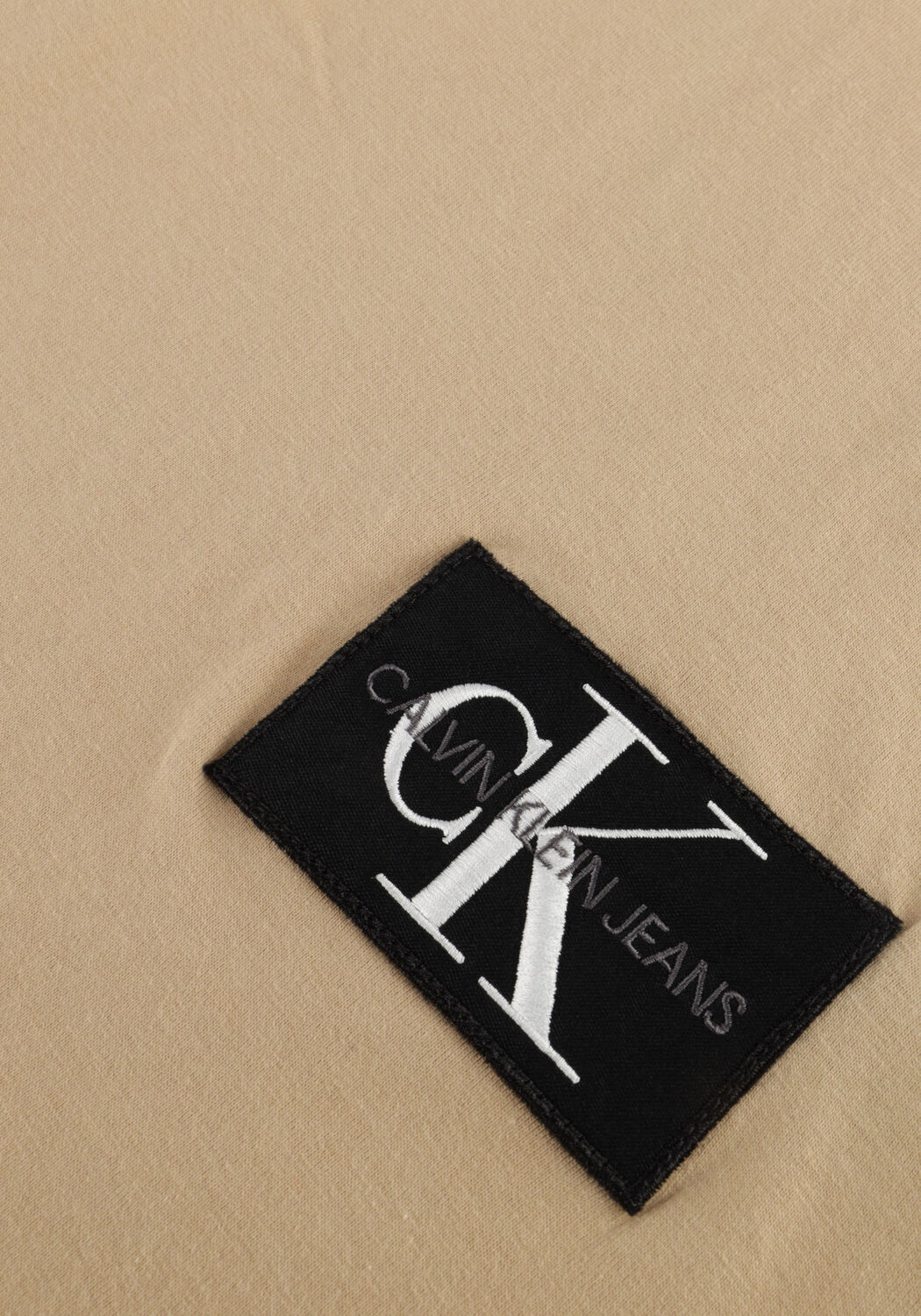 Groene CALVIN KLEIN T-shirt BADGE TURN UP SLEEVE - large