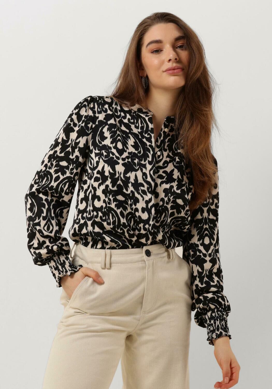 NEO NOIR Dames Blouses Kala Flower Blur Blouse Zwart