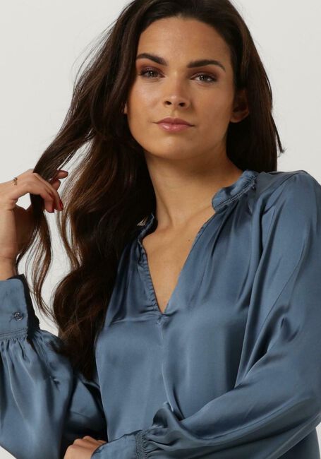 Blauwe LEVETE ROOM Blouses LR-WAVE 4 BLOUSE - large