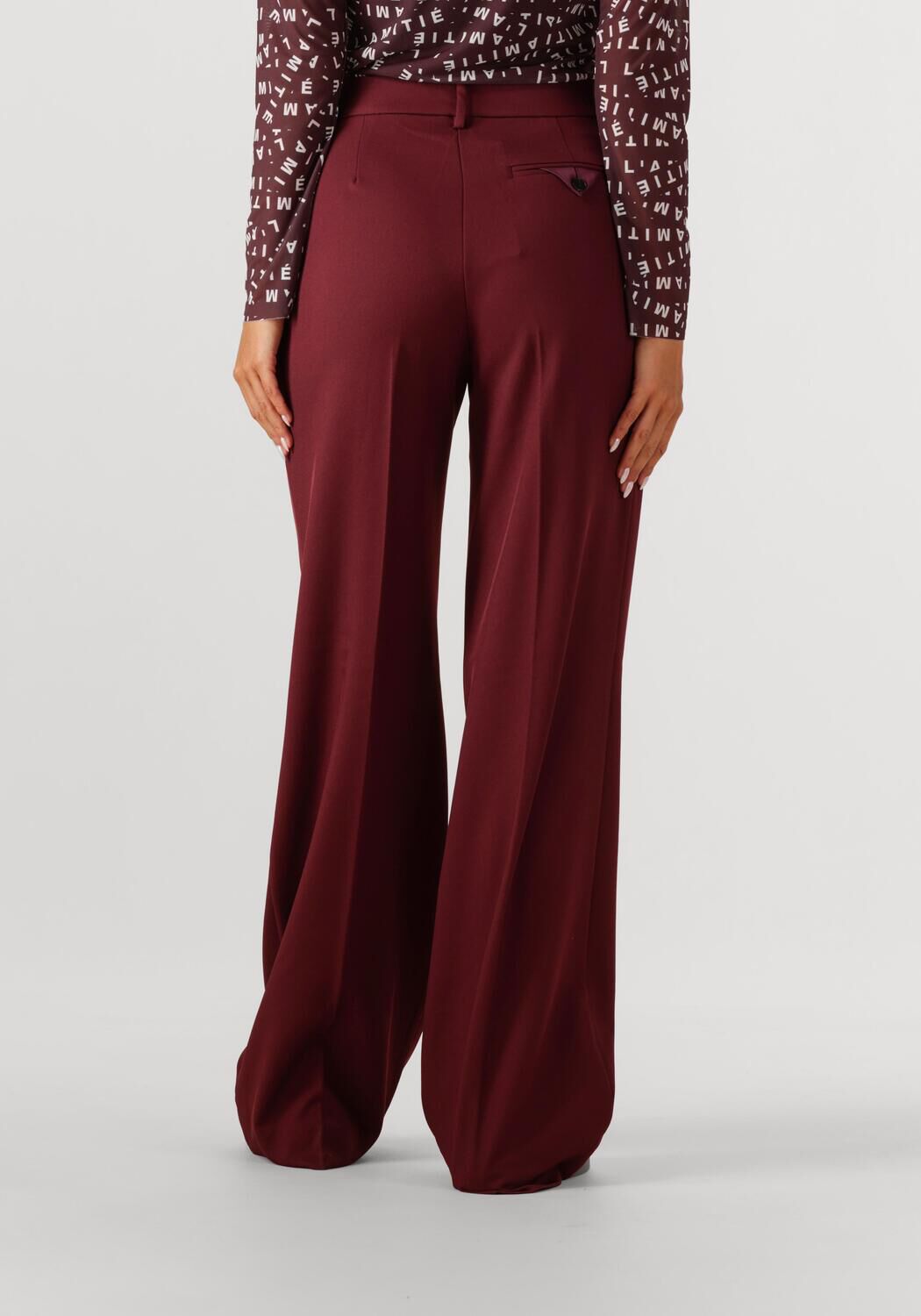HAUTE L'AMITIÉ Dames Broeken Premiere Plain Tall Pant Bordeaux
