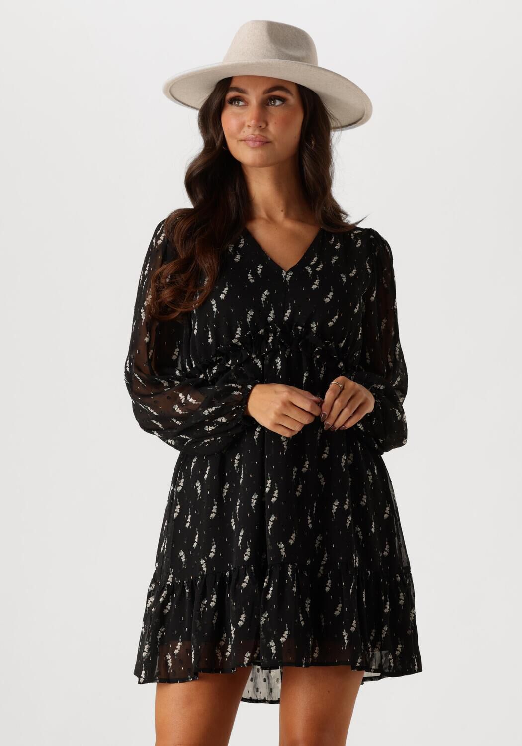 NEO NOIR Bloemen Jurk voor Stijlvolle Upgrade Black Dames