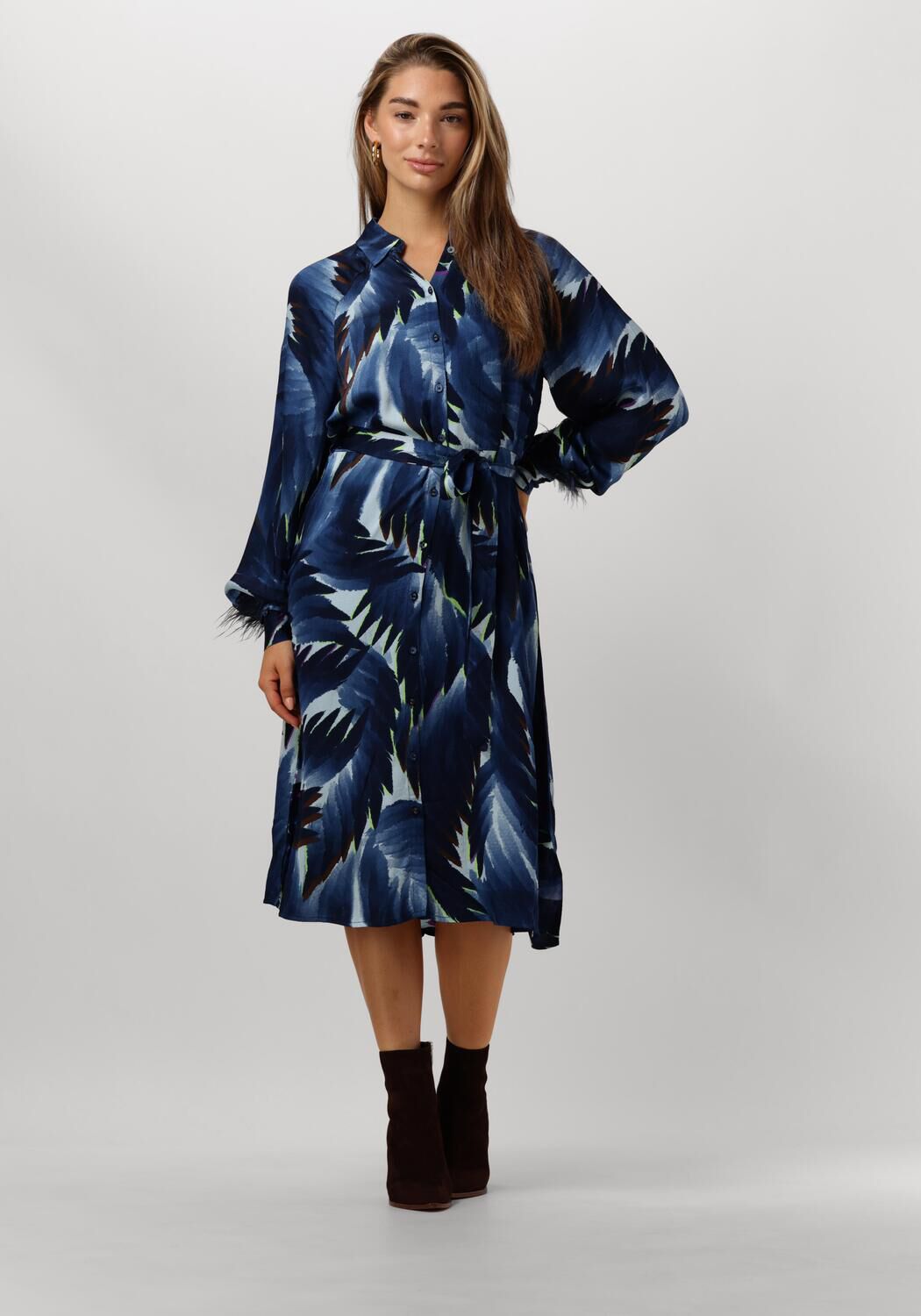 POM AMSTERDAM Dames Jurken Jada Feathers Blue Blauw