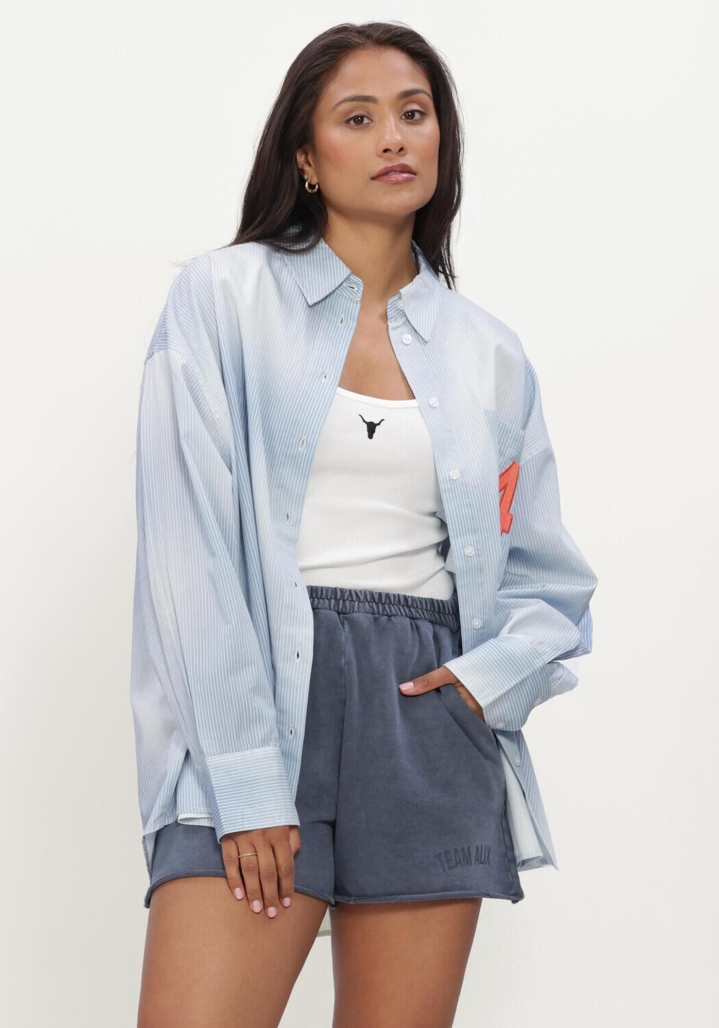 Blauwe ALIX THE LABEL Blouses LADIES WOVEN FADED STRIPE BLOUSE - large