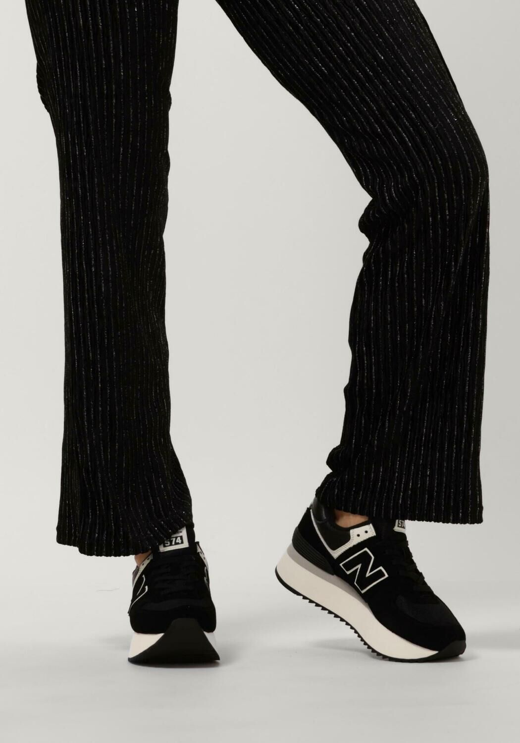 Zwarte NEW BALANCE Lage sneakers WL574 HGH - large