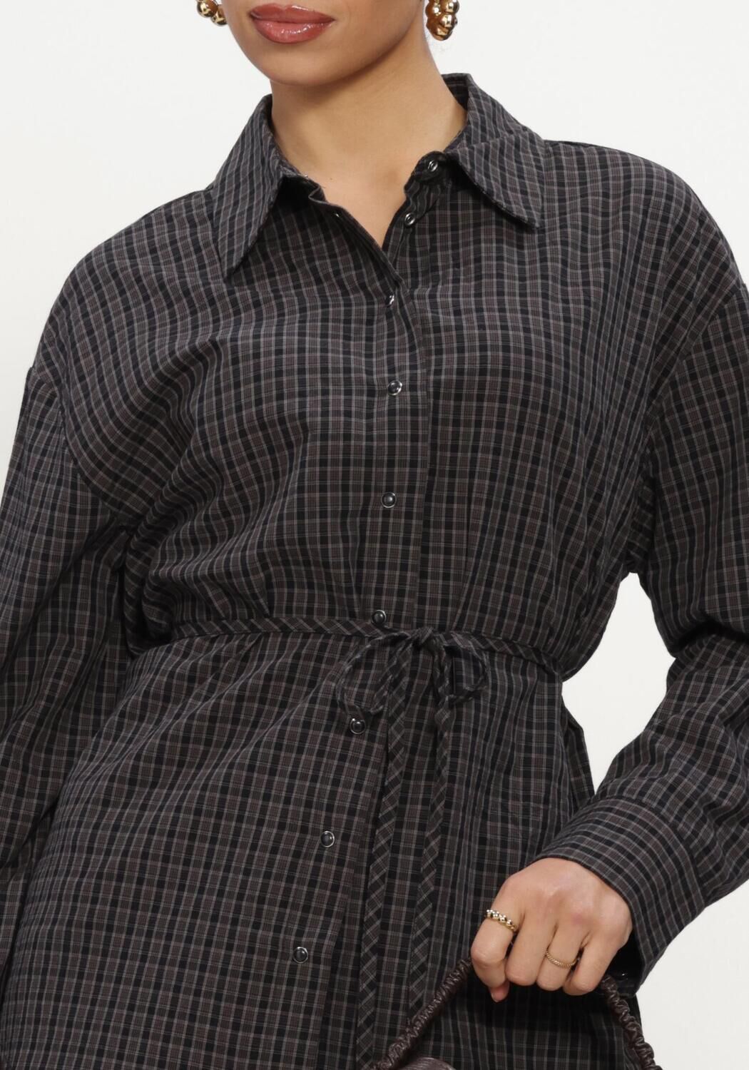 Bruine OBJECT Blouses OBJDELVA L/S LO SHIRT - large