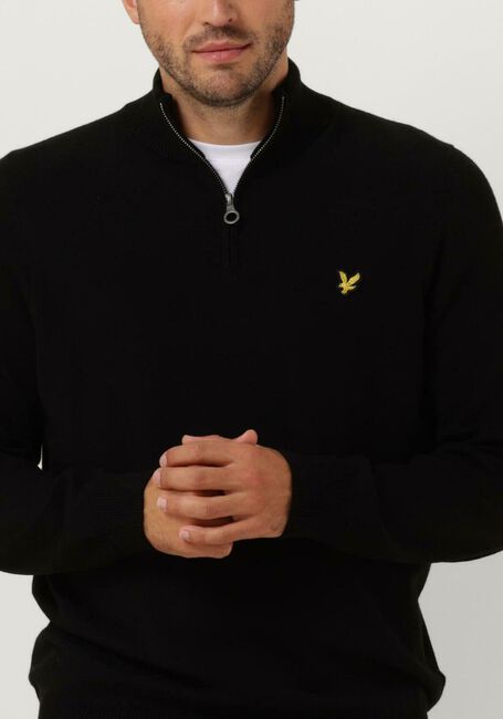 Zwarte LYLE & SCOTT Trui COTTON MERINO QUARTER ZIP JUMPER - large