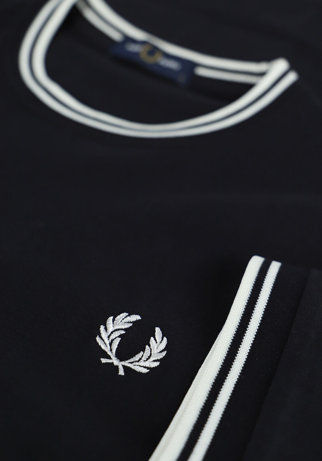 Zwarte FRED PERRY T-shirt TWIN TIPPED T-SHIRT - large
