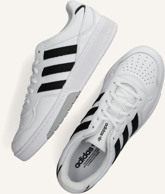 Witte ADIDAS Lage sneakers COURTIC MEN Witte ADIDAS Lage sneakers COURTIC MEN - large