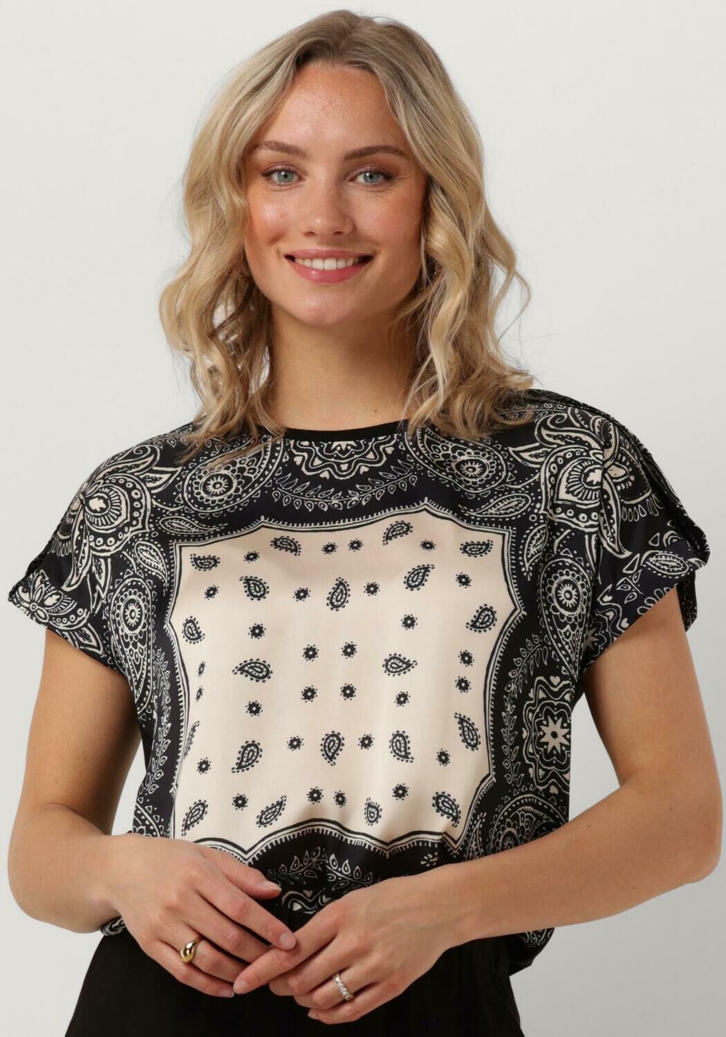 Liu Jo Kleurrijke Veelzijdige T-shirt Zwart Multicolor Dames