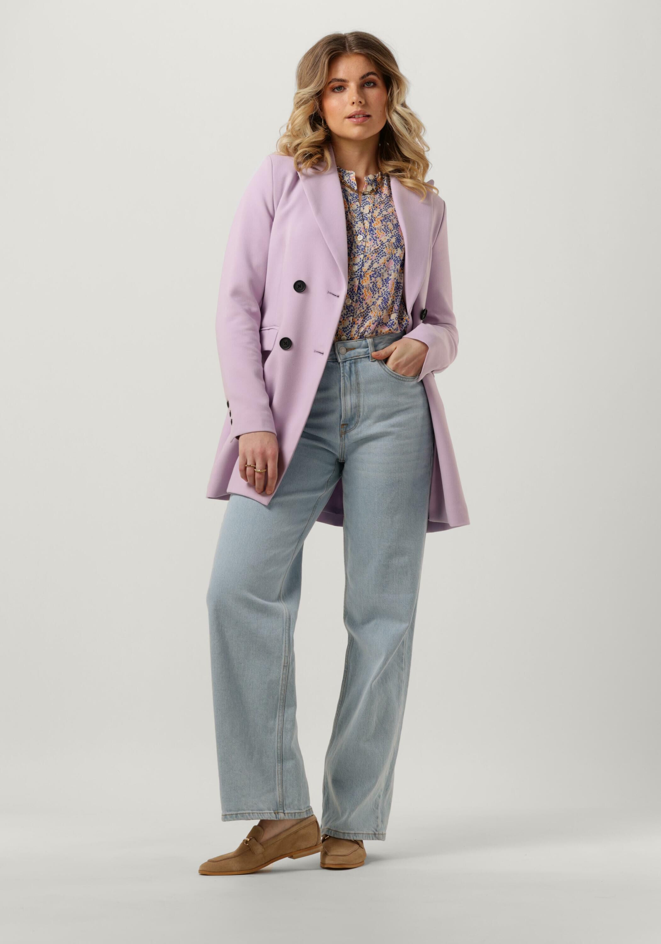 In Wear Lila Reversible Jacket,  Cabernet/Red