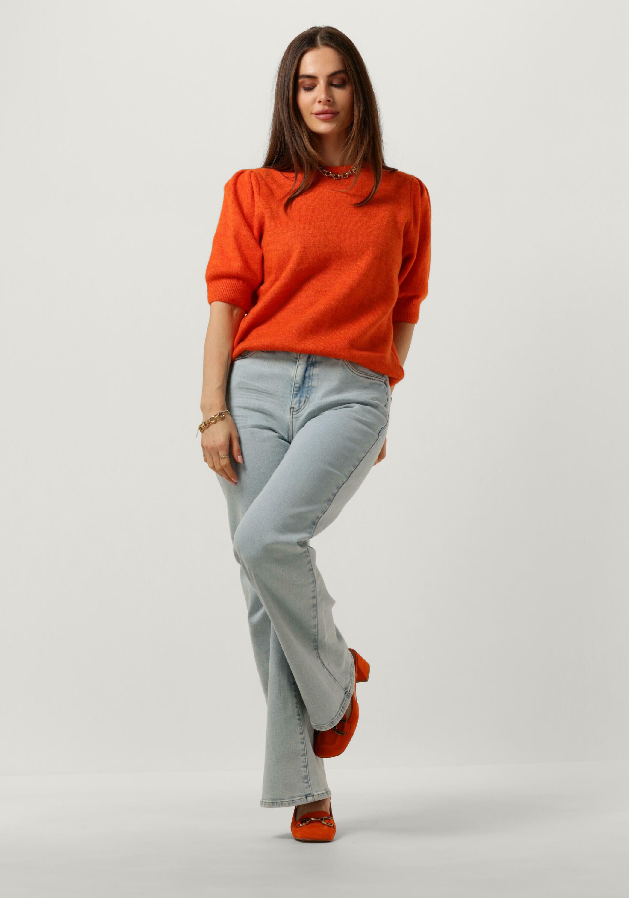 Donkerblauwe CIRCLE OF TRUST Flared jeans MADDY DNM Omoda