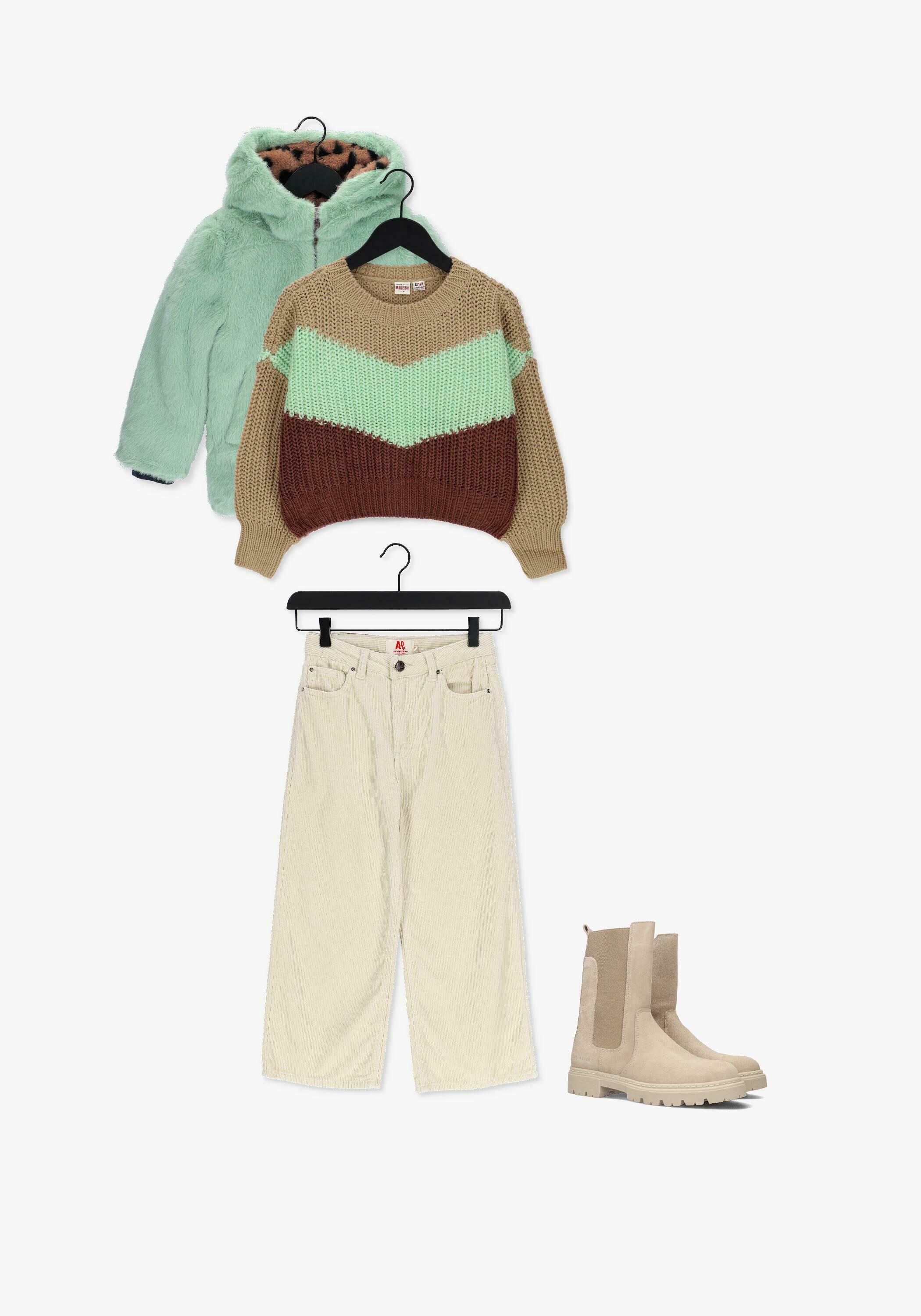 bullboxer chelsea boots beige