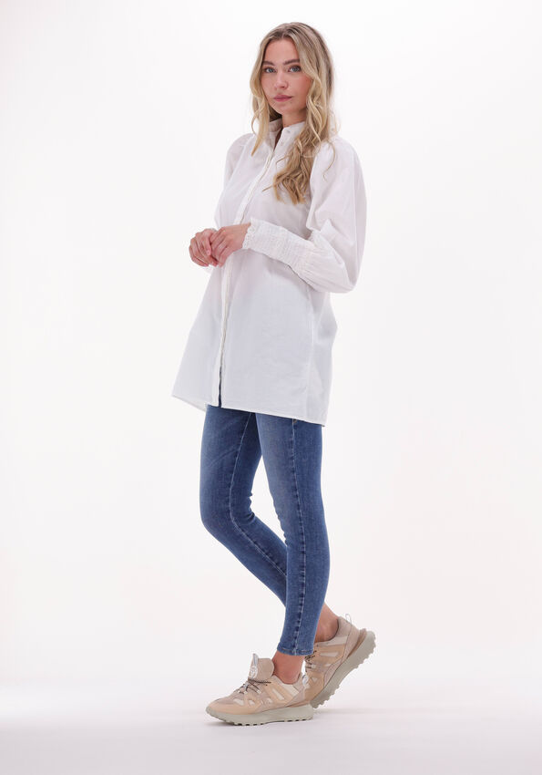 Diesel 2017 SLANDY Blauw / Donker - Gratis levering | ! - Textiel Skinny Jeans Dames € 185,00 Diesel 2017 SLANDY Blauw / Donker - Gratis levering | ! - Textiel Skinny Jeans Dames € 185,00