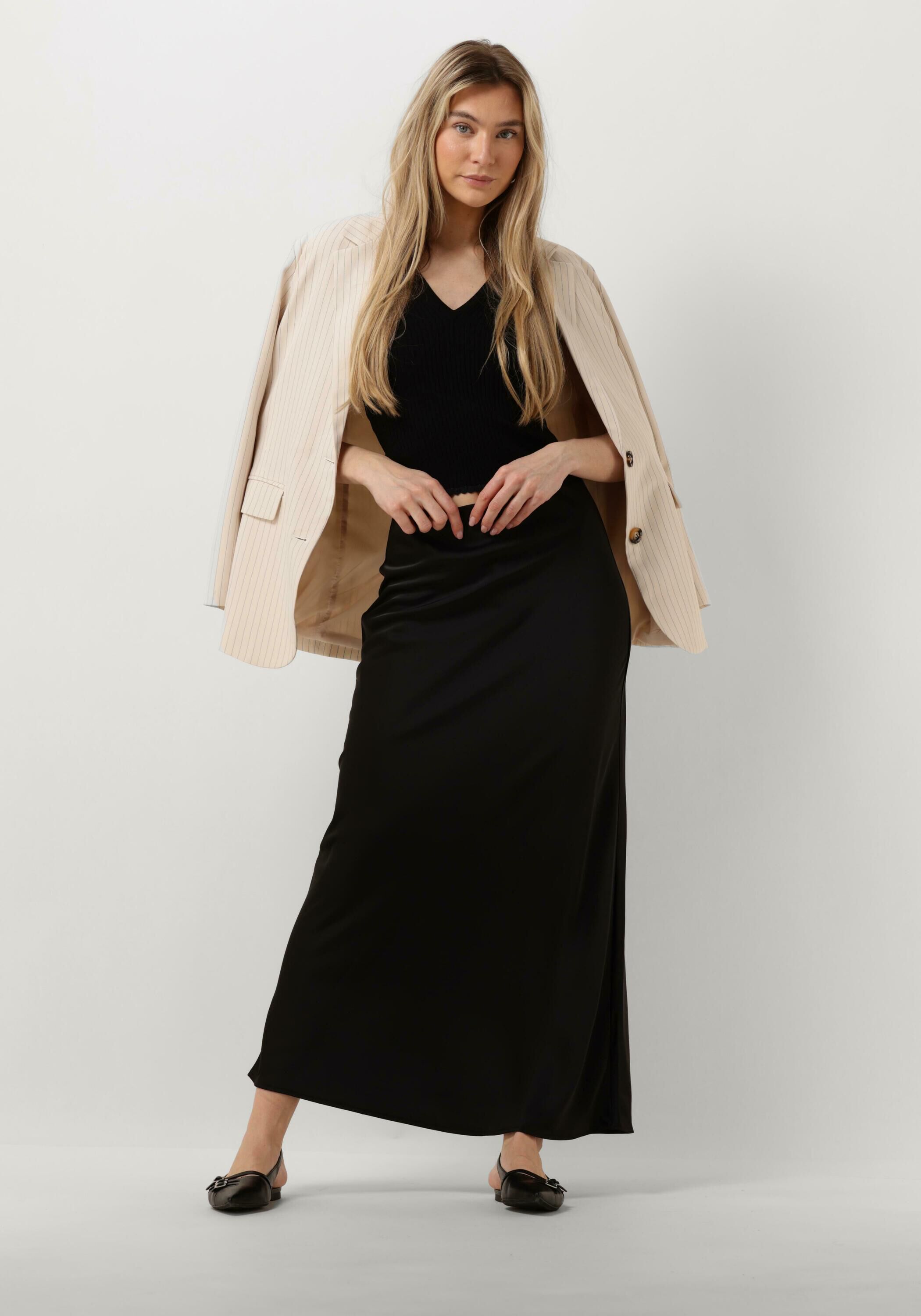 Yassila Hw Maxi Skirt  Black