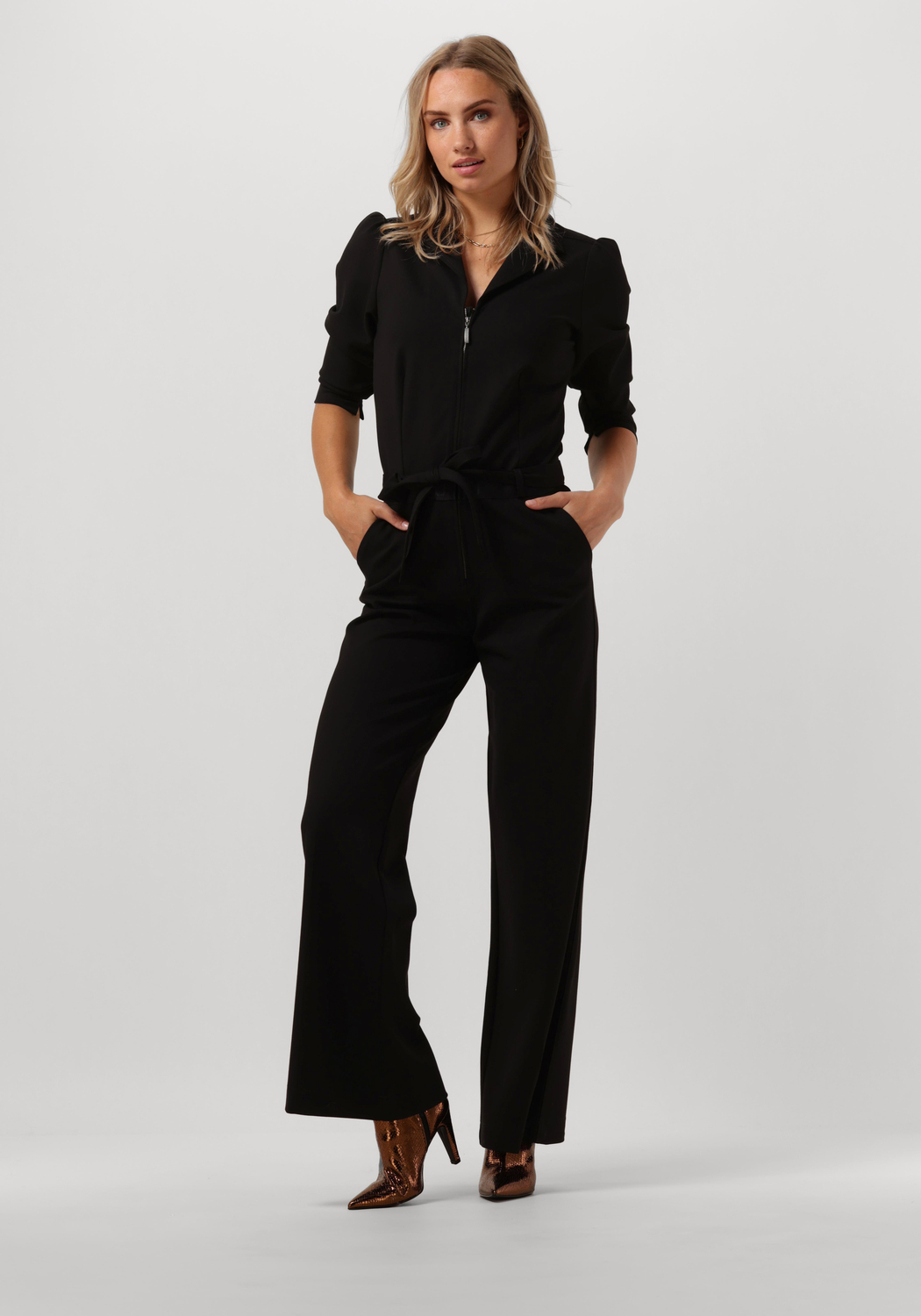 Zwarte SUMMUM Jumpsuit JUMPSUIT PUNTO MILANO Omoda